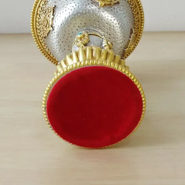 Lampe Tibétaine Bouddha avec Bougeoir – Image 4