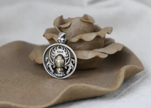 Pendentif Bouddha en Argent – Image 3