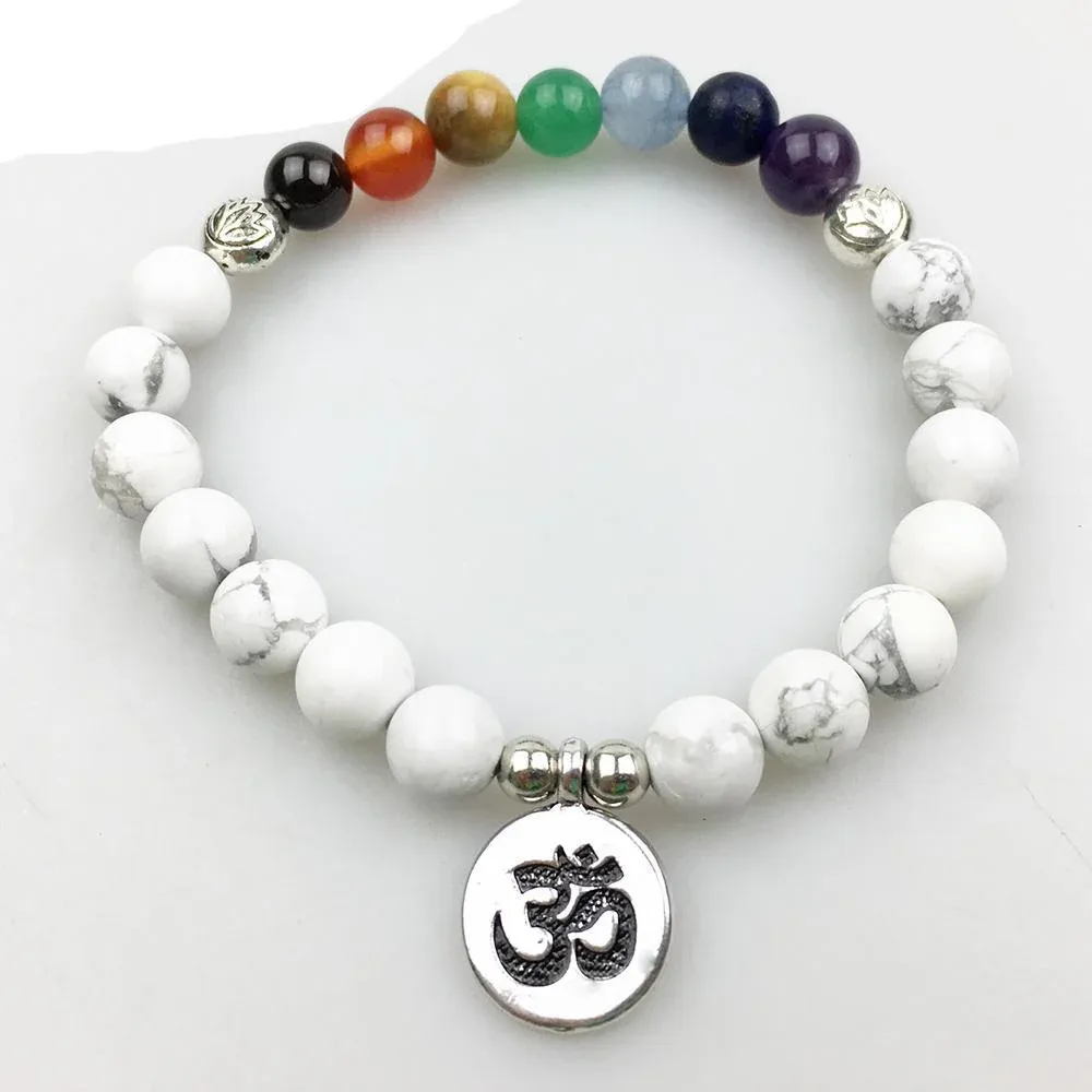 Bracelet "7 Chakras et Sagesse" en Howlite Blanche